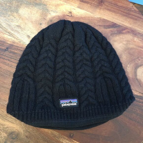 PATAGONIA Cable Beanie Hat Fleece Lined Black Women's OS - Picture 6 of 6